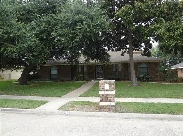 2416 Stone Creek Dr, Plano, TX, 75075